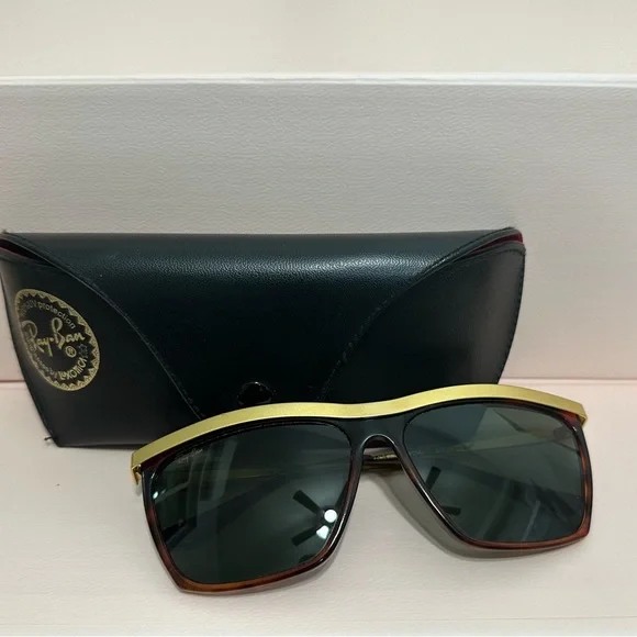 Vintage Ray-Ban Sunglasses
